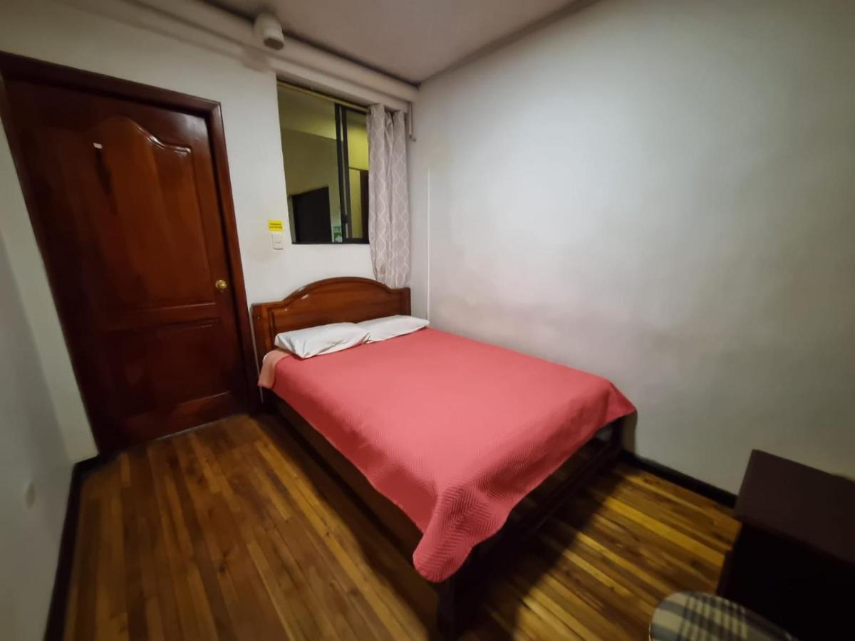 Hostal Alborada Cuenca Zewnętrze zdjęcie
