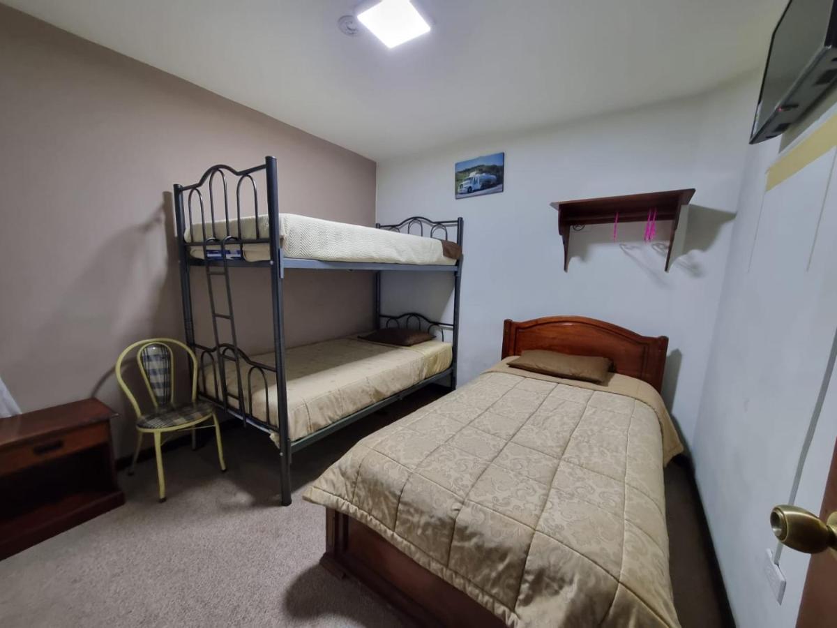 Hostal Alborada Cuenca Zewnętrze zdjęcie