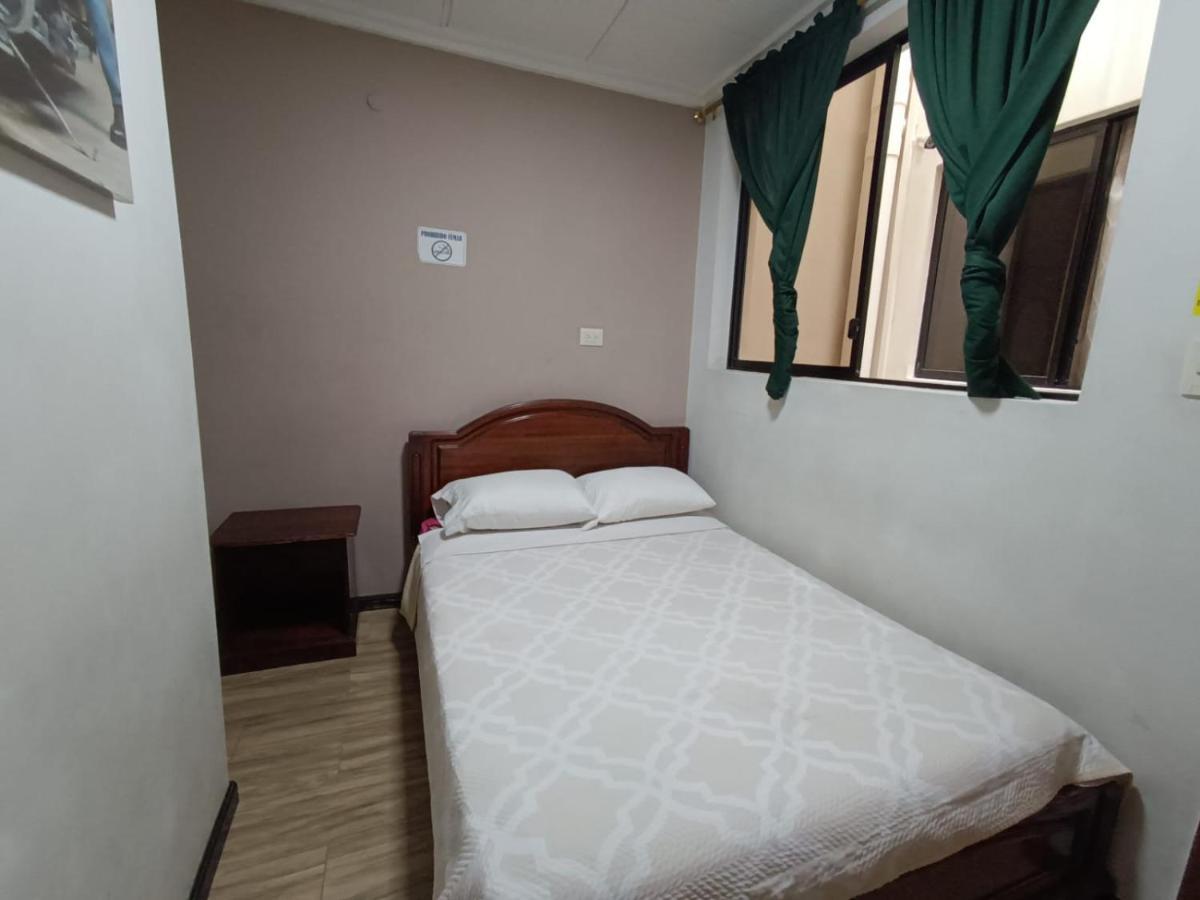 Hostal Alborada Cuenca Zewnętrze zdjęcie